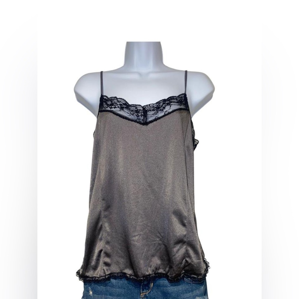 Hurley gray slip top with black lace trim